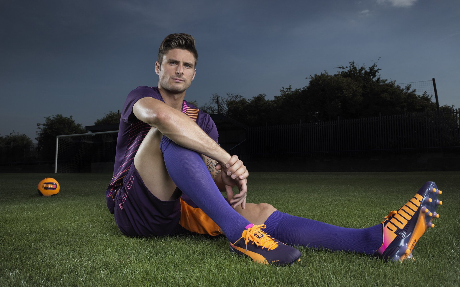 澳大利亚袋鼠队的快速进攻始终保持高效性,澳大利亚袋鼠强壮