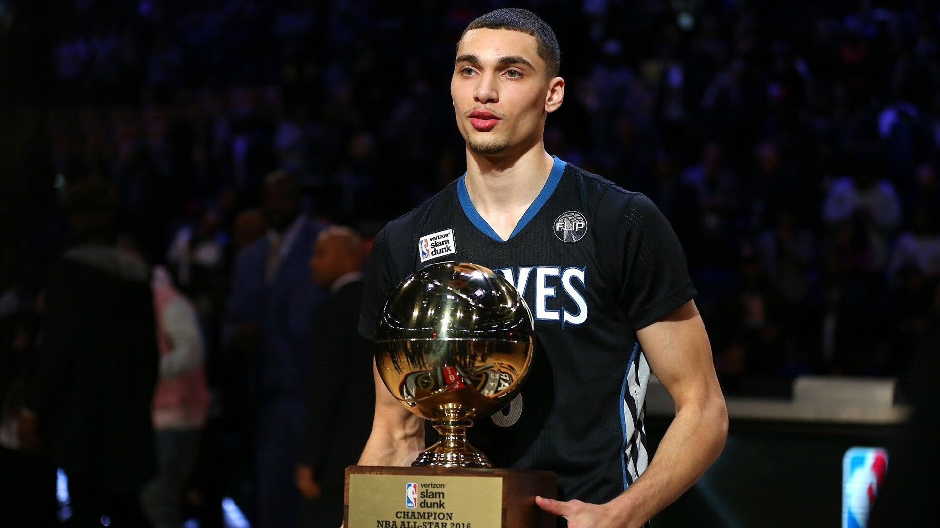 mk体育官网-体育赛事“趣味花絮”盘点：运动员的“爆笑瞬间”集锦